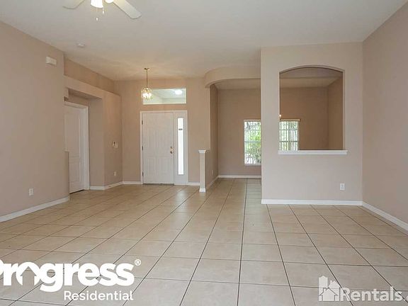 3rd image of 7523 Regents Garden Way