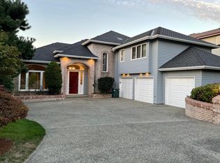 15810 SE 45th Pl, Bellevue, WA 98006