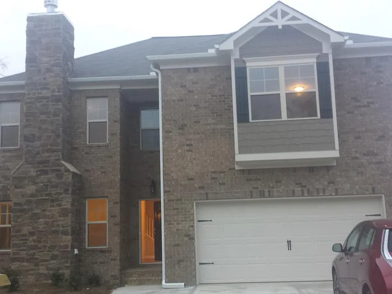 1240 Grayson Oaks Dr — Photo 1