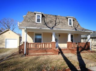 505 NE 4th St, Abilene, KS 67410