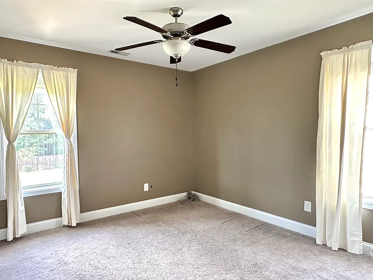 837 Saint Johns Loop — Photo 20