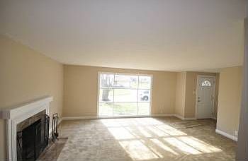 2nd image of 2820 Southeast Dr