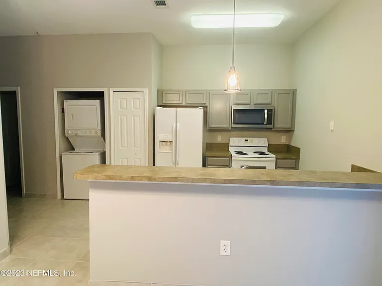 9505 Armelle Way #3 — Photo 6