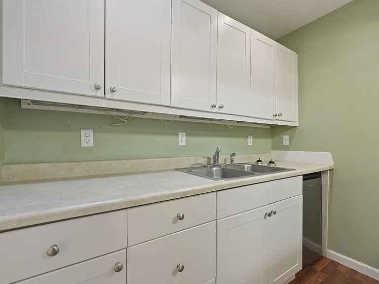 2440 Boulevard Heights Loop SE — Photo 62
