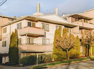 Crown Ridge Apartments, Seattle, WA 98117