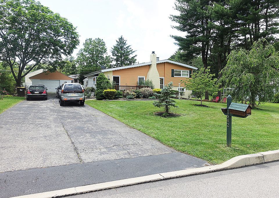 1st image of 1642 Pulaski Dr