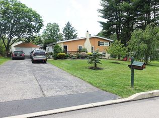 1642 Pulaski Dr, Blue Bell, PA 19422