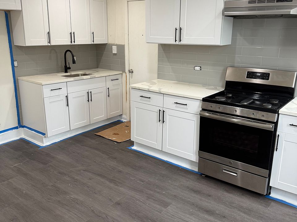 1st image of 489 Port Reading Ave #4