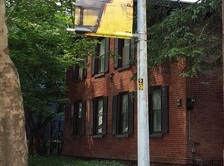 131 Gibbs St, Rochester, NY 14605