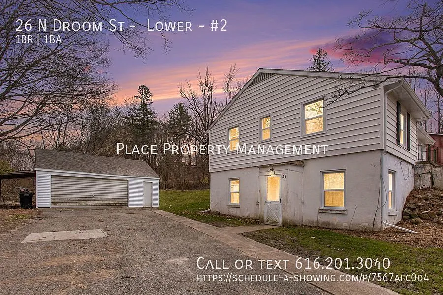 Building Photo - 26 N Droom St #2