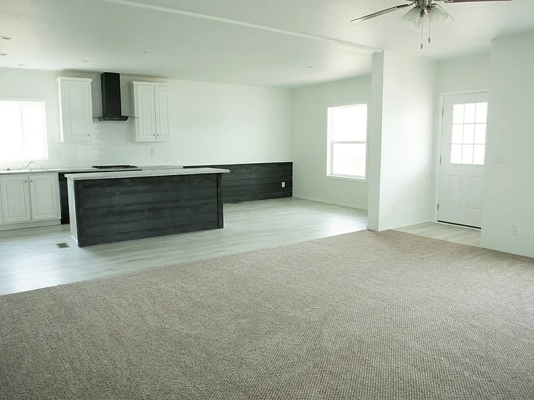 3111 Q Ave — Photo 4