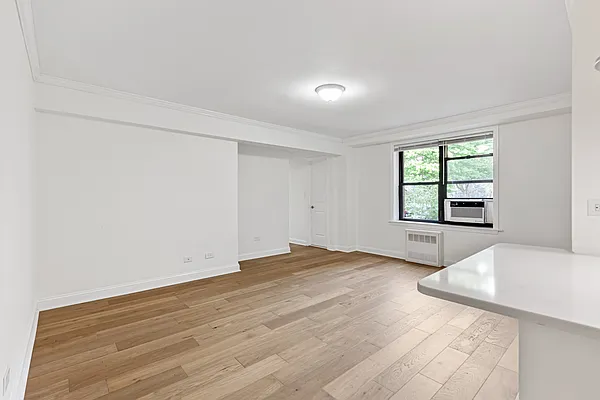 Sold by Level Group | media 7