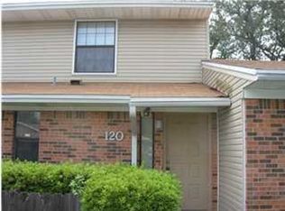 120 Classic Ct, Fort Walton Beach, FL 32548