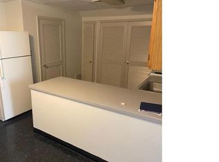 7 Russell St #3, Worcester, MA 01609