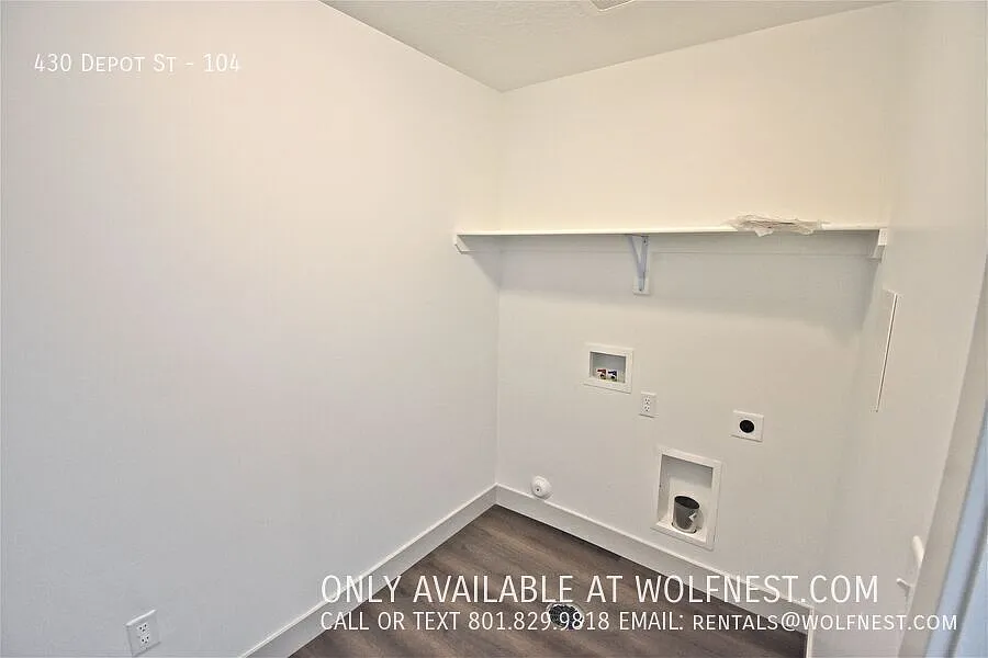2 bed, 2.5 bath, 1523 sqft, $1,795 — Photo 4
