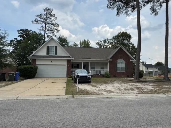 1425 Cantrell Ct, Fayetteville, NC 28314