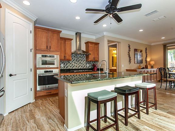 3rd image of 7416 W Patriot Way