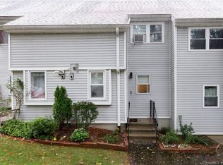 28 3rd St APT 26, Ansonia, CT 06401