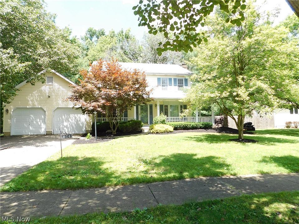 1st image of 674 Calann Dr