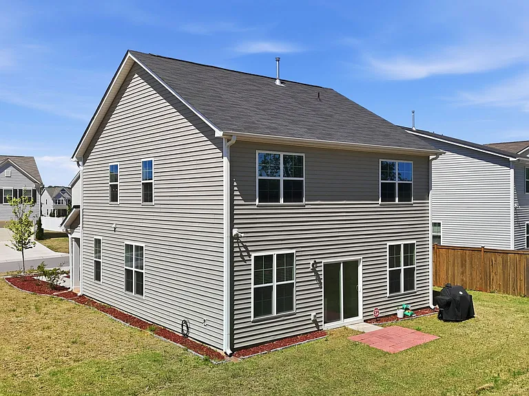 450 Hawksbill Dr — Photo 34
