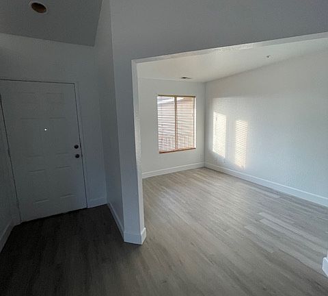 Entry way and office space