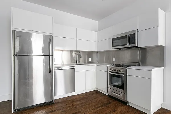 Rented by Compass | media 6