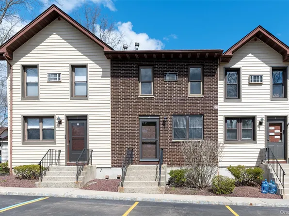126 N Route 303 #2, Congers, NY 10920