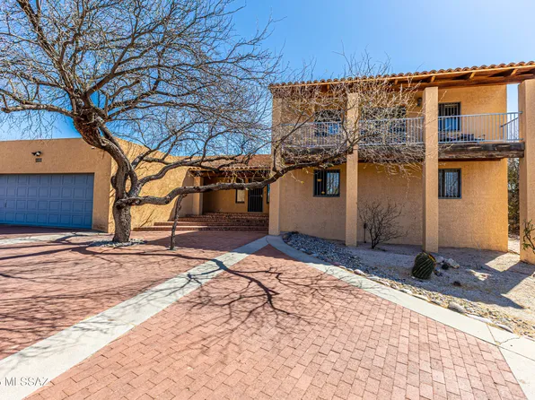 3352 N Riverbend Cir W, Tucson, AZ 85750