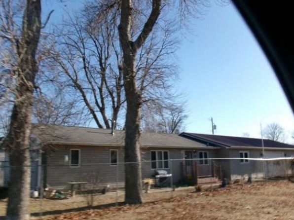 208 N Willow St, Joice, IA 50446