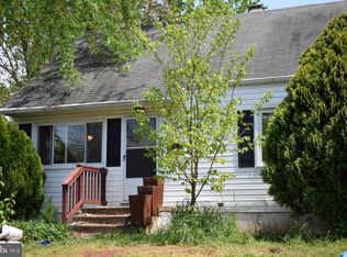 76 Meeker Ct, Manassas Park, VA 20111