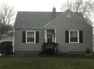 1243 Savannah Rd, New Castle, PA 16101