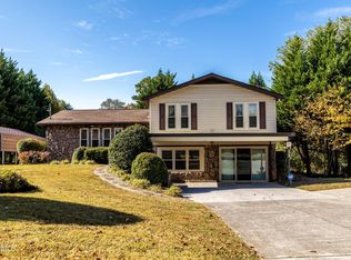 1641 Middlesettlements Rd, Maryville, TN 37801