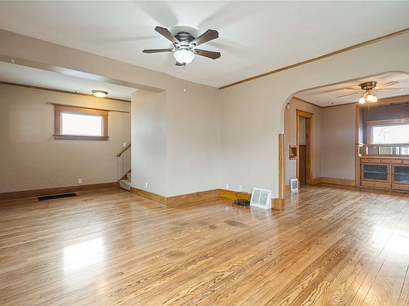 5th image of 226 Johnson Ave NW