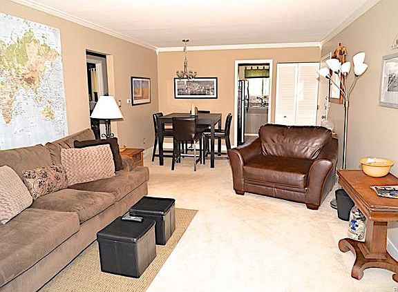 4th image of 3108 Linwood Ave Unit 29