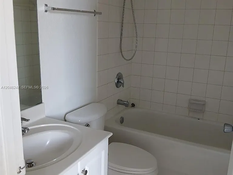 6059 SW 19th Ct #6059 — Photo 20