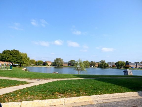2nd image of 9384 Bay Colony Dr #1S