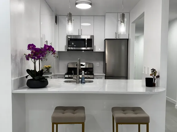 170 East 87th Street image 1 of 9