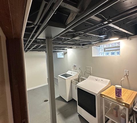 5th image of 3011 46th Ave S