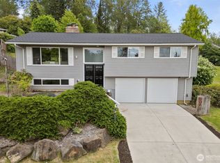 806 Hazel Ave N, Kent, WA 98031