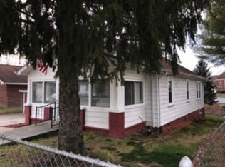 2037 Berry St, Kingsport, TN 37664