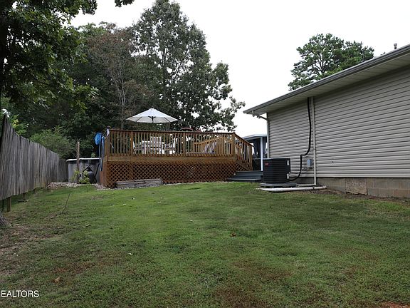5th image of 1265 Stephens Cir