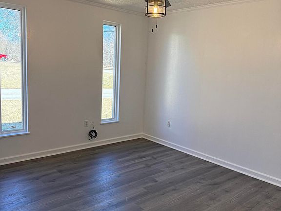 5th image of 712 Woodcliff Rd