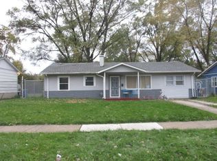 182 W 157th St, Harvey, IL 60426