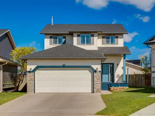244 S Stonegate Close NW, Airdrie, AB T4B 2V3