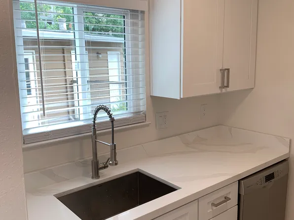 42 Tahoe Ct #1, Walnut Creek, CA 94596
