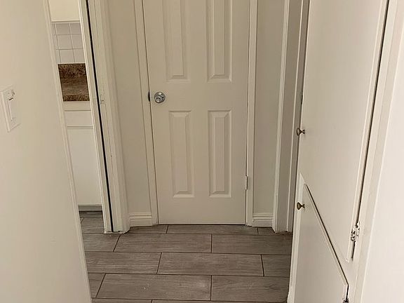 4th image of 11621 & 11631 Stuart Dr #21-8