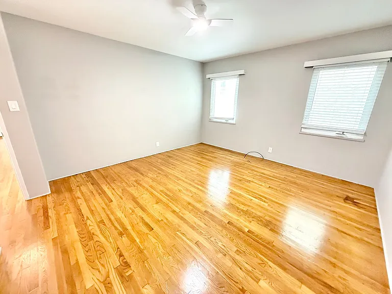 106 Mira Mar Ave — Photo 10
