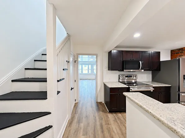 5233 Ridge Ave #2, Philadelphia, PA 19128