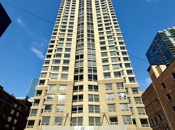 440 N Wabash Ave APT 1008, Chicago, IL 60611