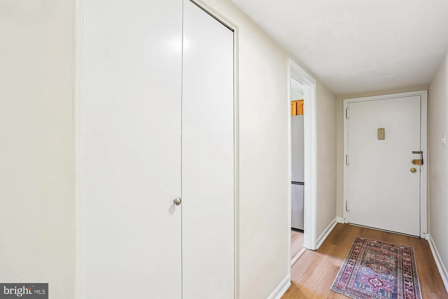 2 bed, 966 sqft, $2,145 — Photo 3
